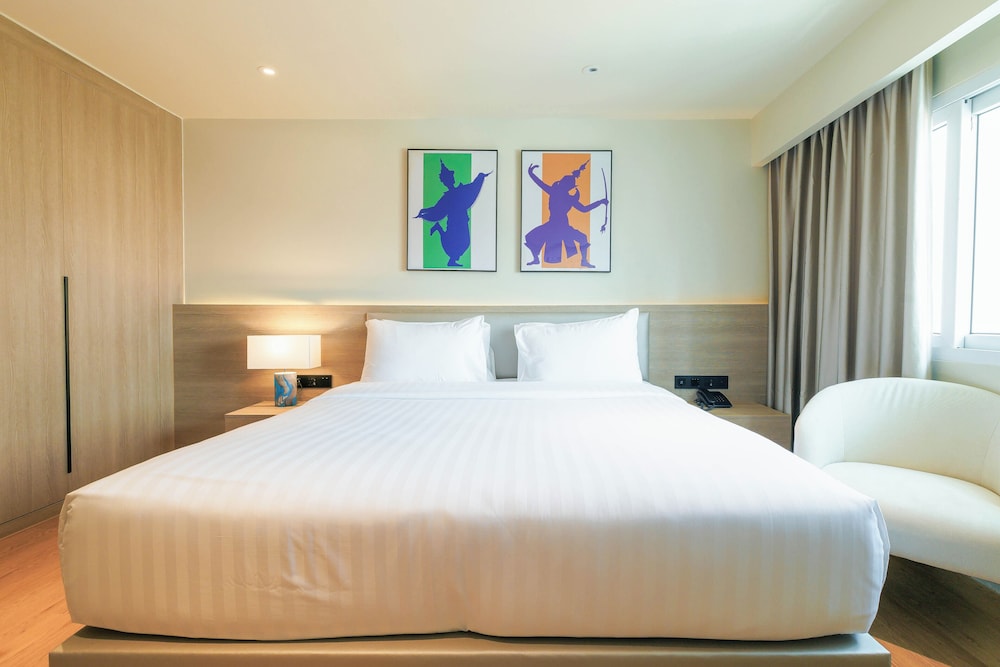 SUPERIOR, DOUBLE OR TWIN BED