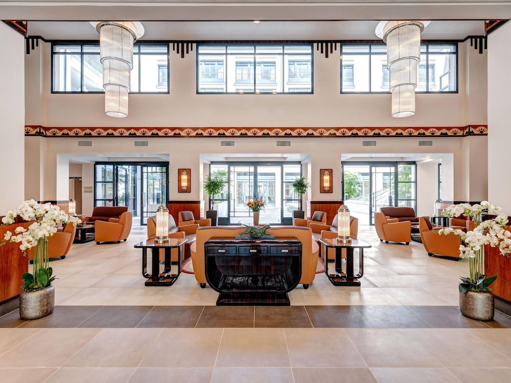 Quality Aparthotel Val d Europe in CHESSY