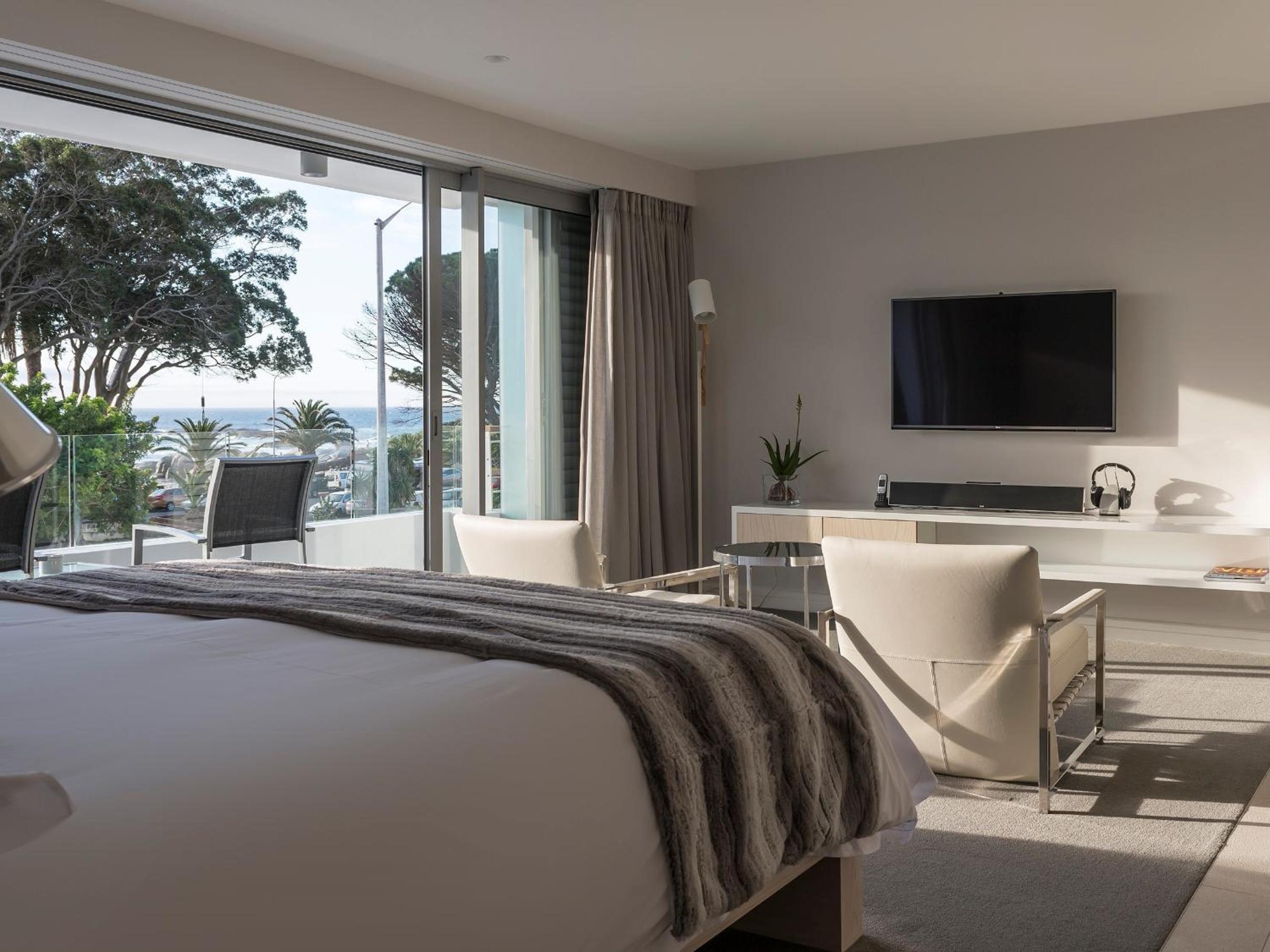 Plus, Deluxe, Suite, Sea View