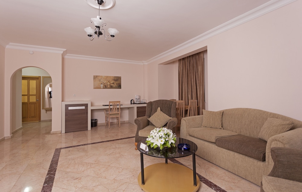 Club Paradiso Hotel 21/50