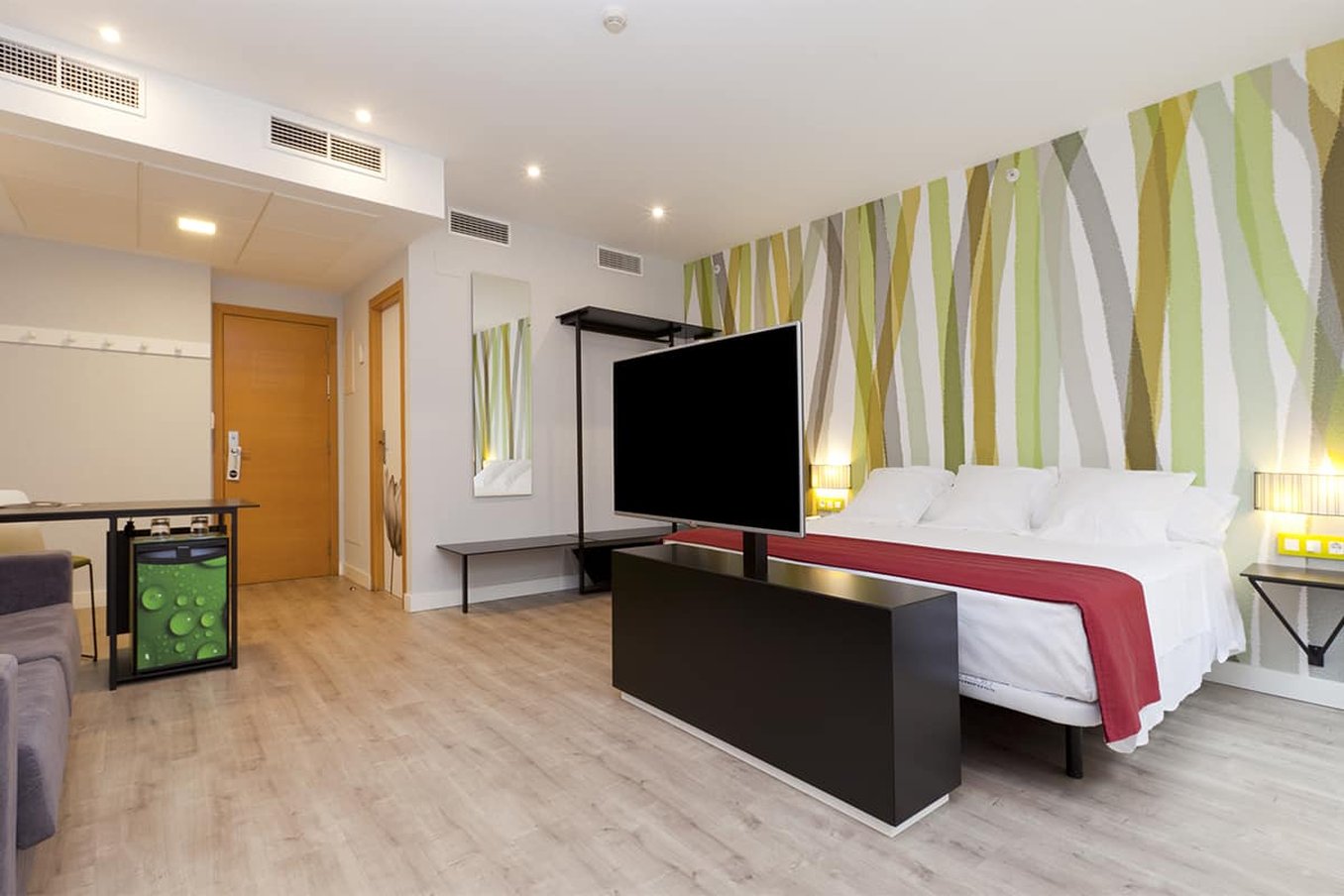 Hotel Vertice Sevilla 24/67