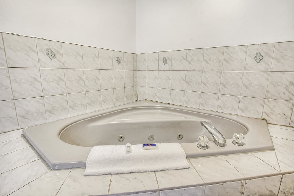 Motel6 Windsor ON 38/40