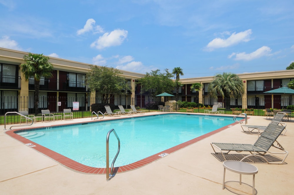 Motel6 Natchitoches, LA 5/55