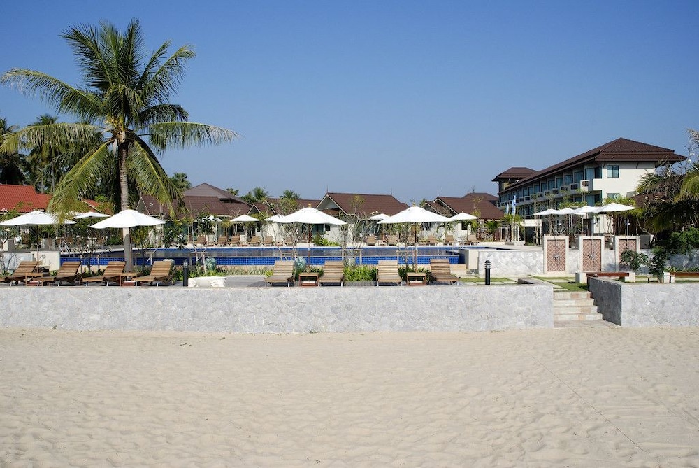 Kuiburi Hotel and Resort 30/41
