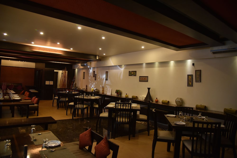 Hotel Rama Heritage 32/44