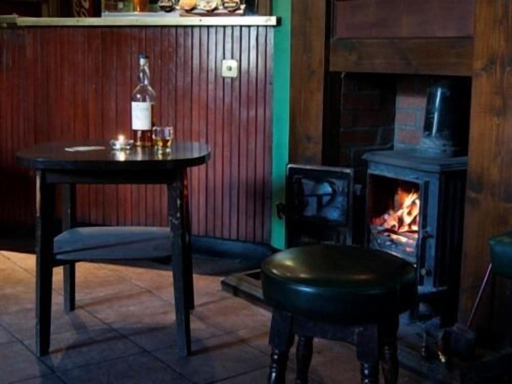 The Hopetoun Arms Hotel 22/32