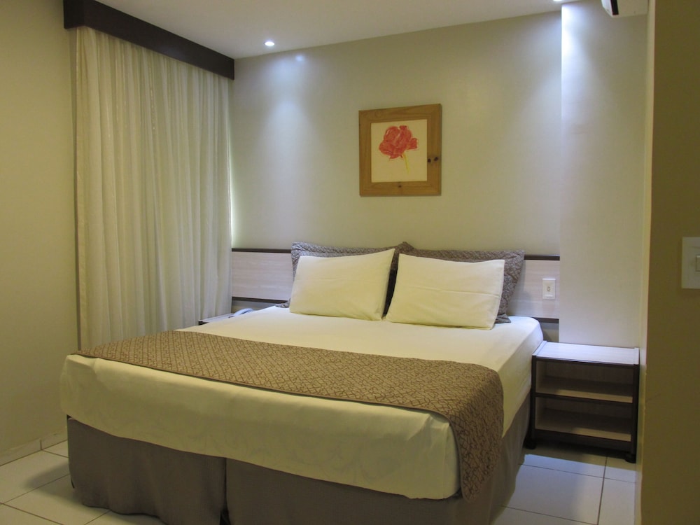 Hotel Maysa 10/21