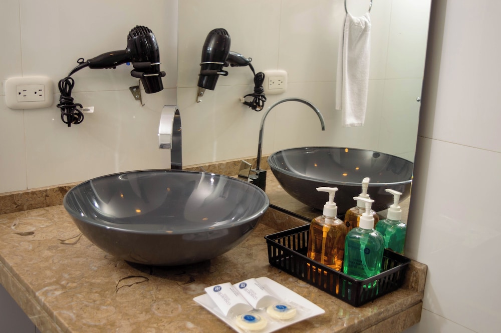 Hotel Castellana 95 24/44
