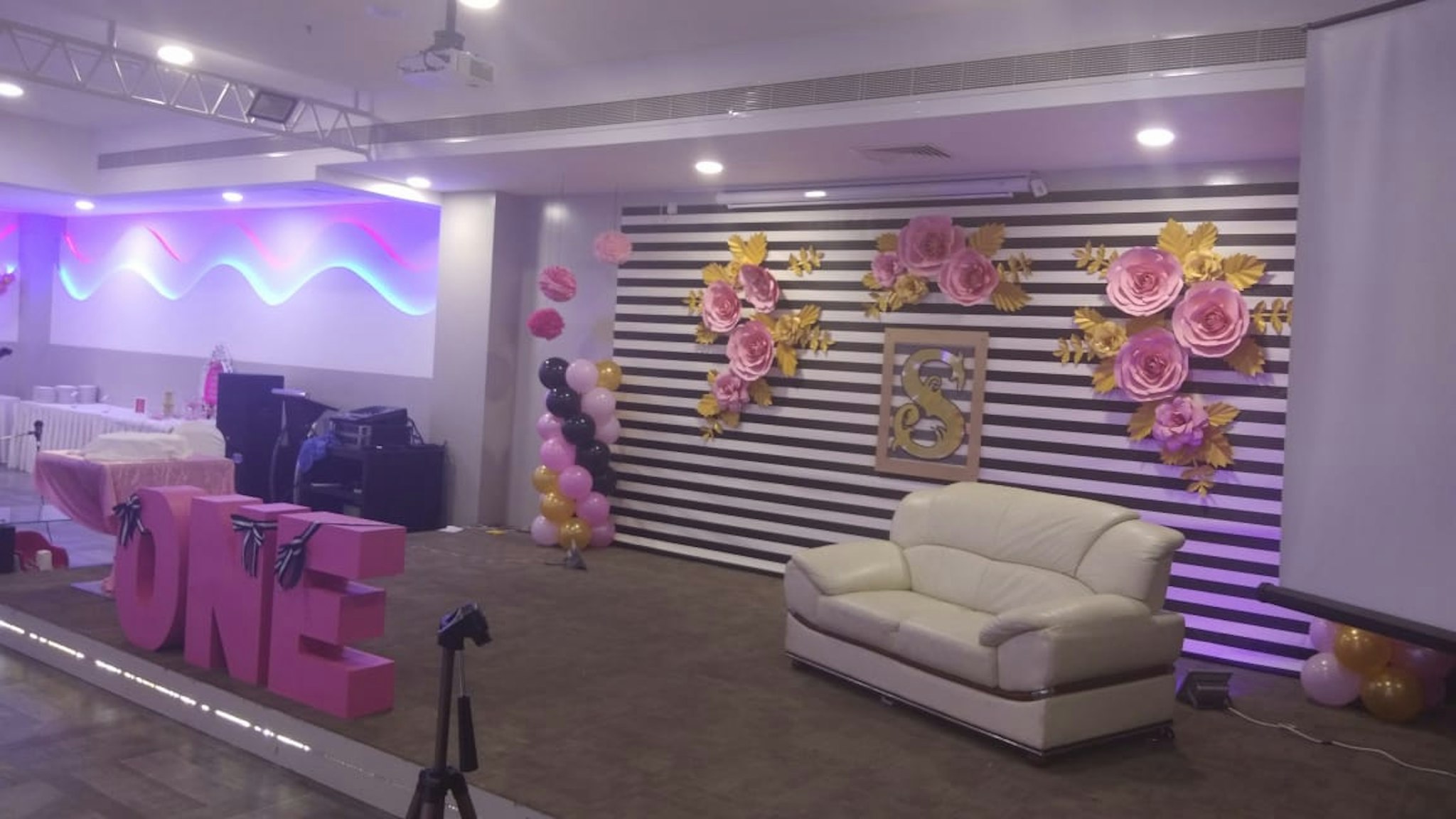 Park Regis Lotus Hotel 33/46