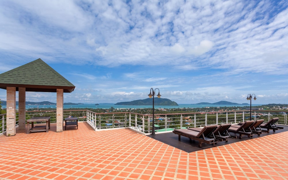 The View Rawada Phuket 32/56