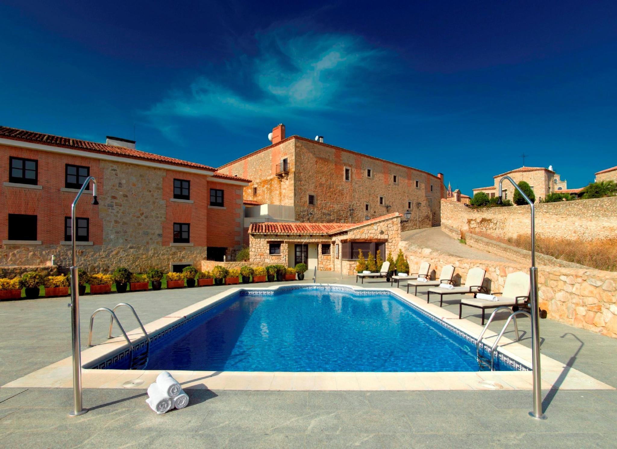 غرفة سوبيريور، Parador De Trujillo 2/2