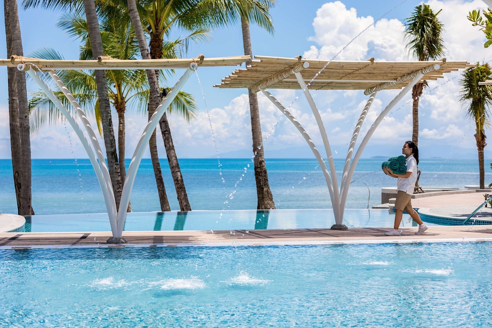 OUTRIGGER Koh Samui Beach Resort 36/85