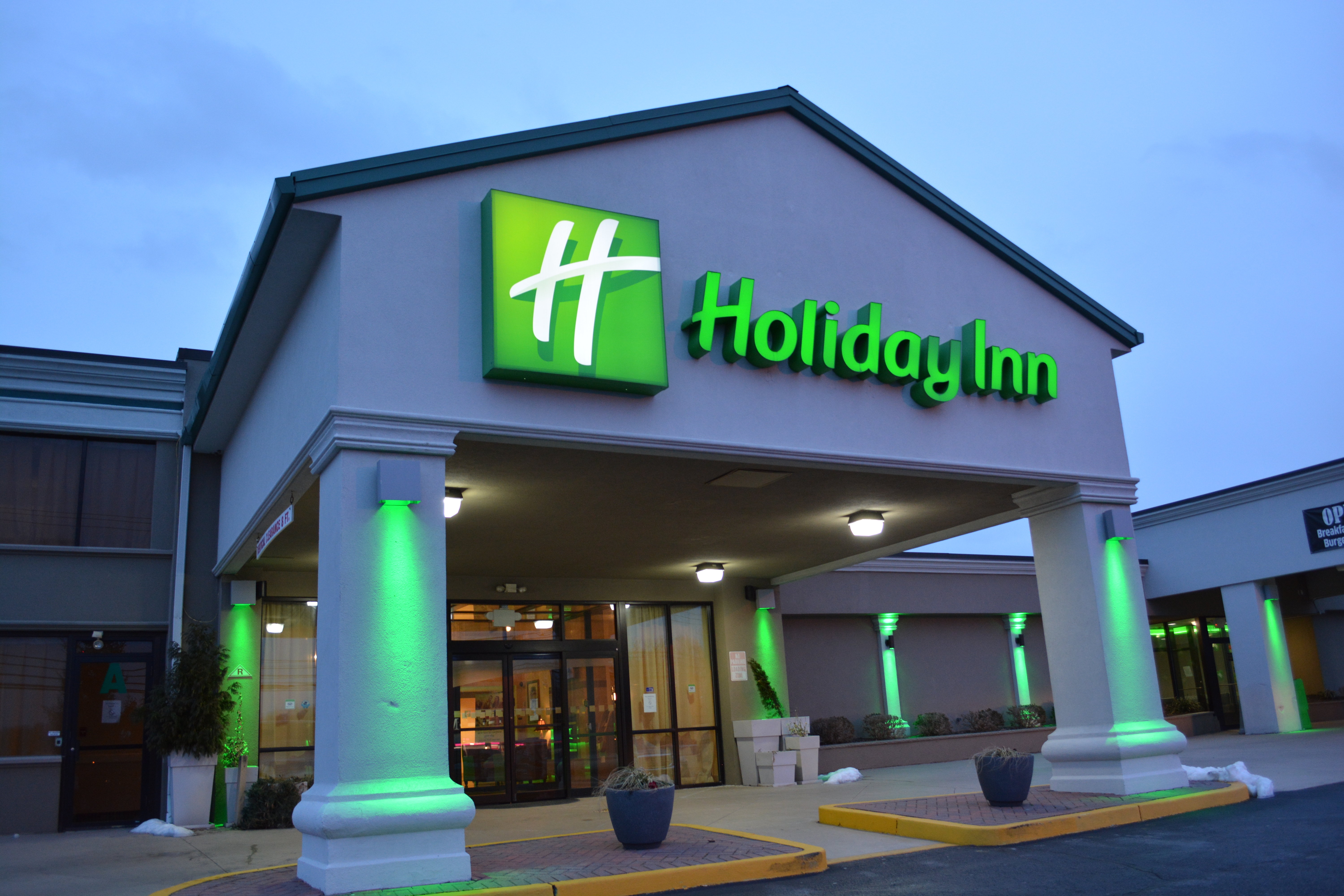 Holiday Inn Hazlet 3/69