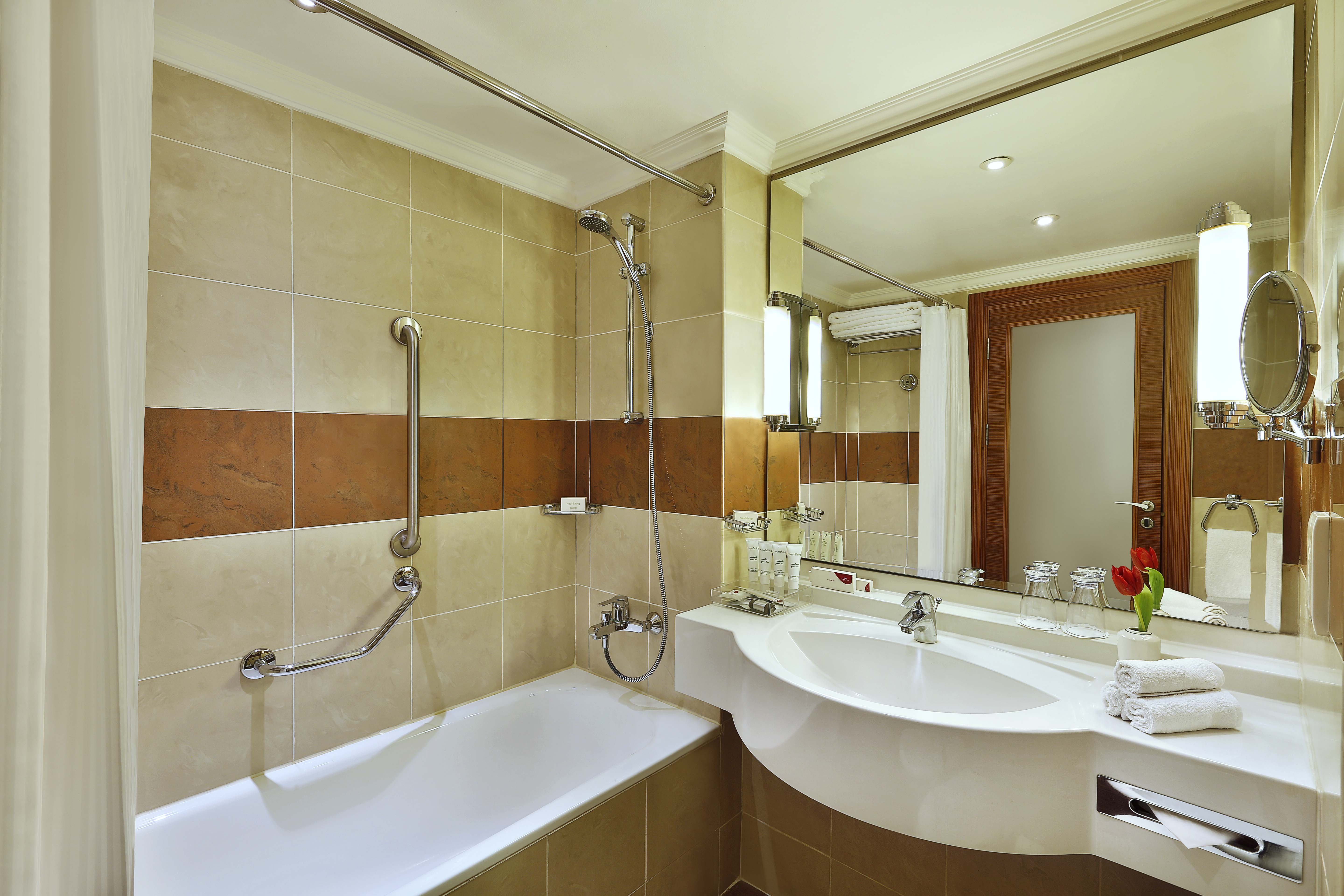 Crowne Plaza Hotel Amman 74/74