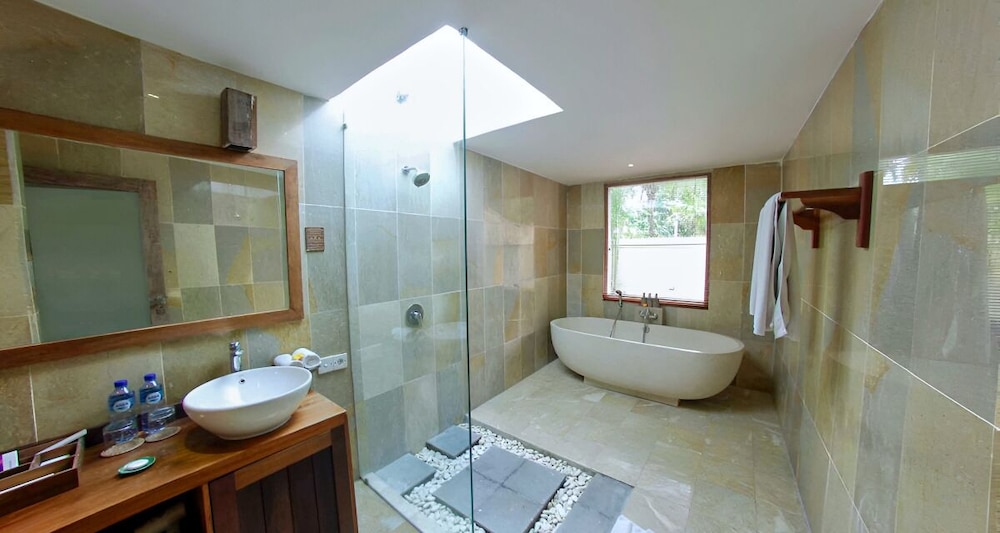 Mesari Hotel Ubud 86/88