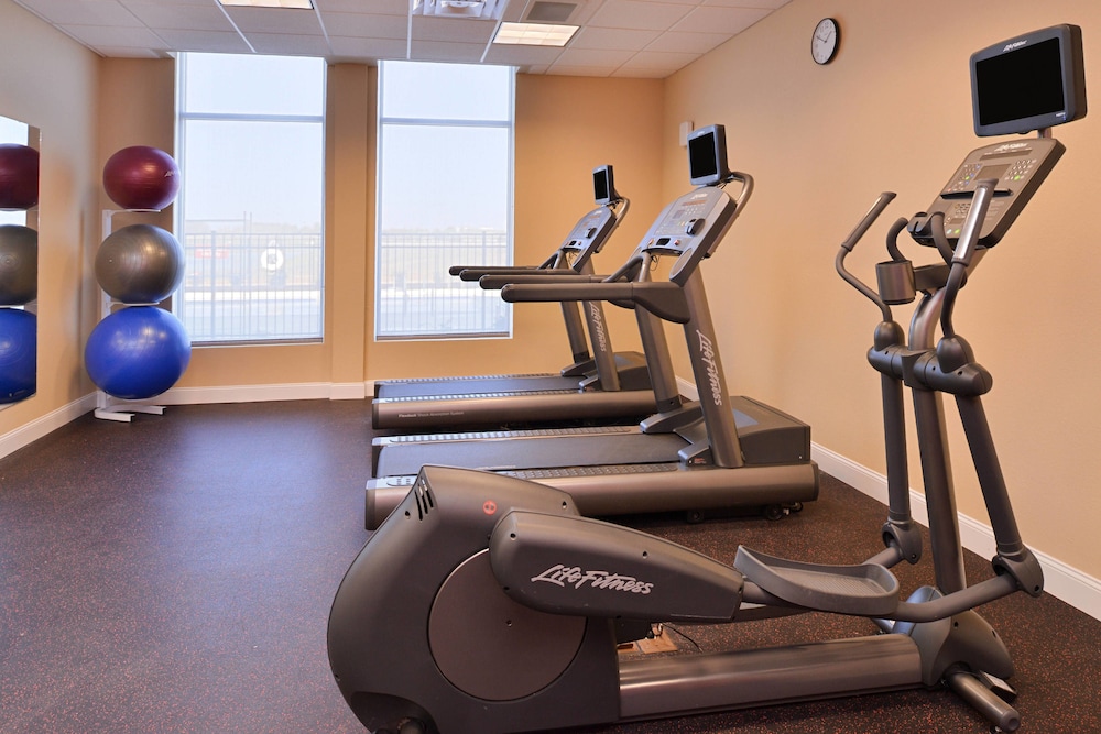 TOWNEPLACE SUITES HUNTSVILLE WEST/REDSTONE GATEWAY 16/34