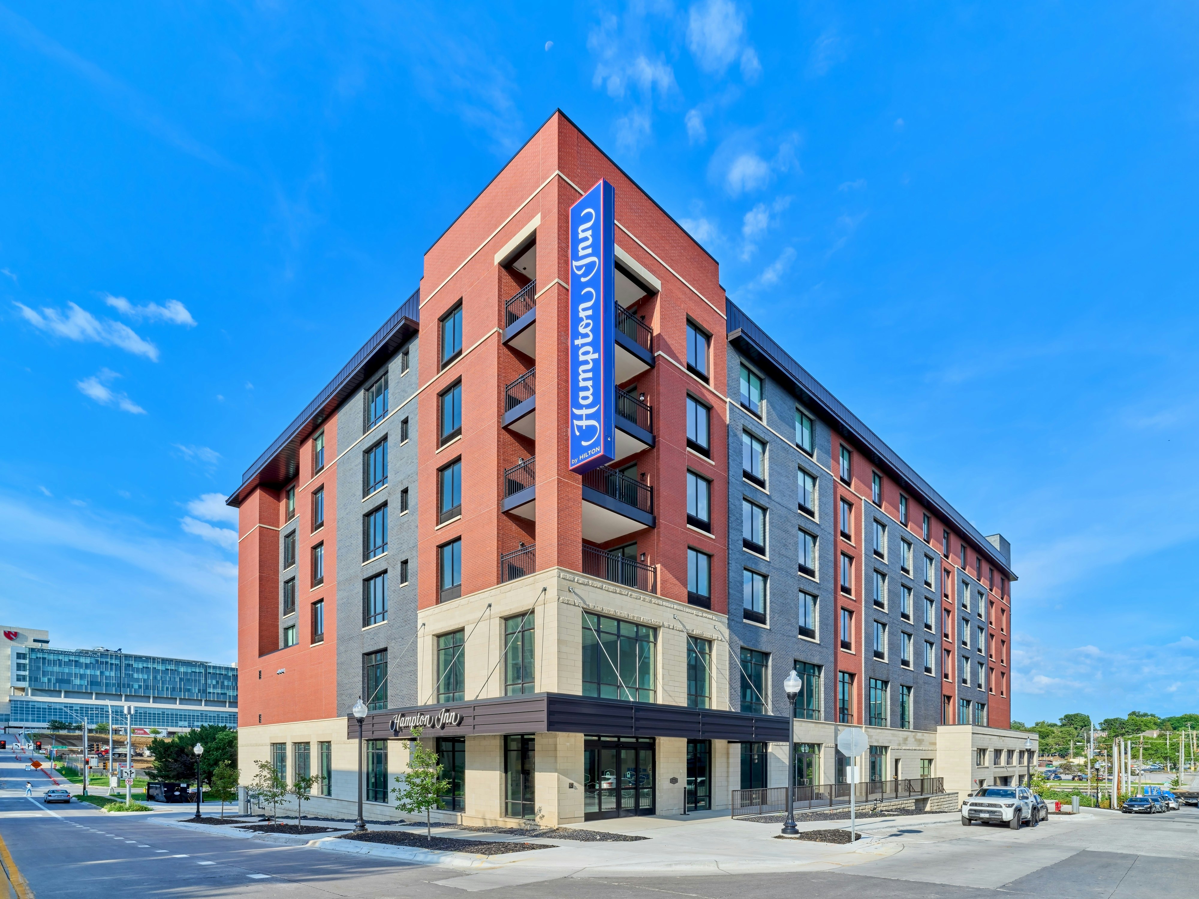Hampton Inn by Hilton Omaha UN Medical Center Area 2/23
