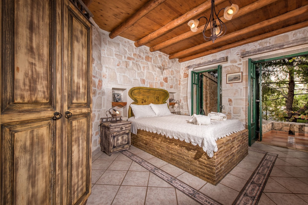 Nobelos Boutique Hotel 6/50
