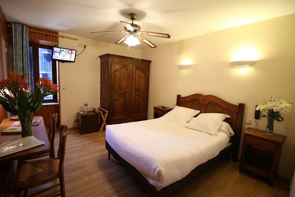 Hotel La Mere Biquette 7/20
