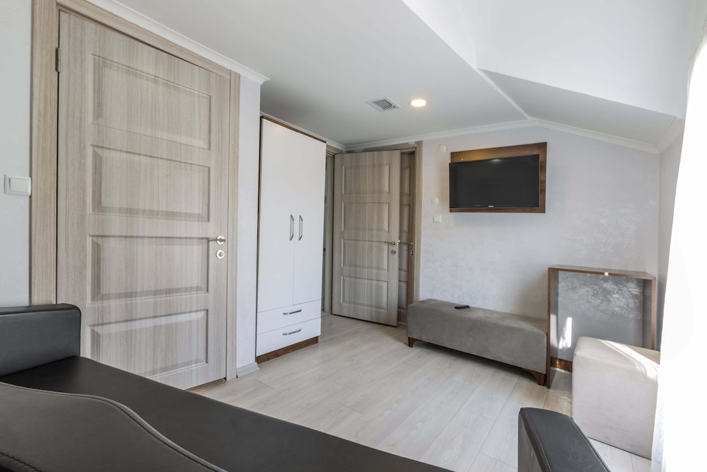 Alya Boutique Hotel 44/62