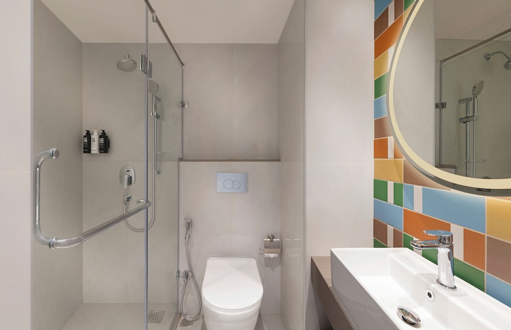 Ibis Mumbai BKC 74/75