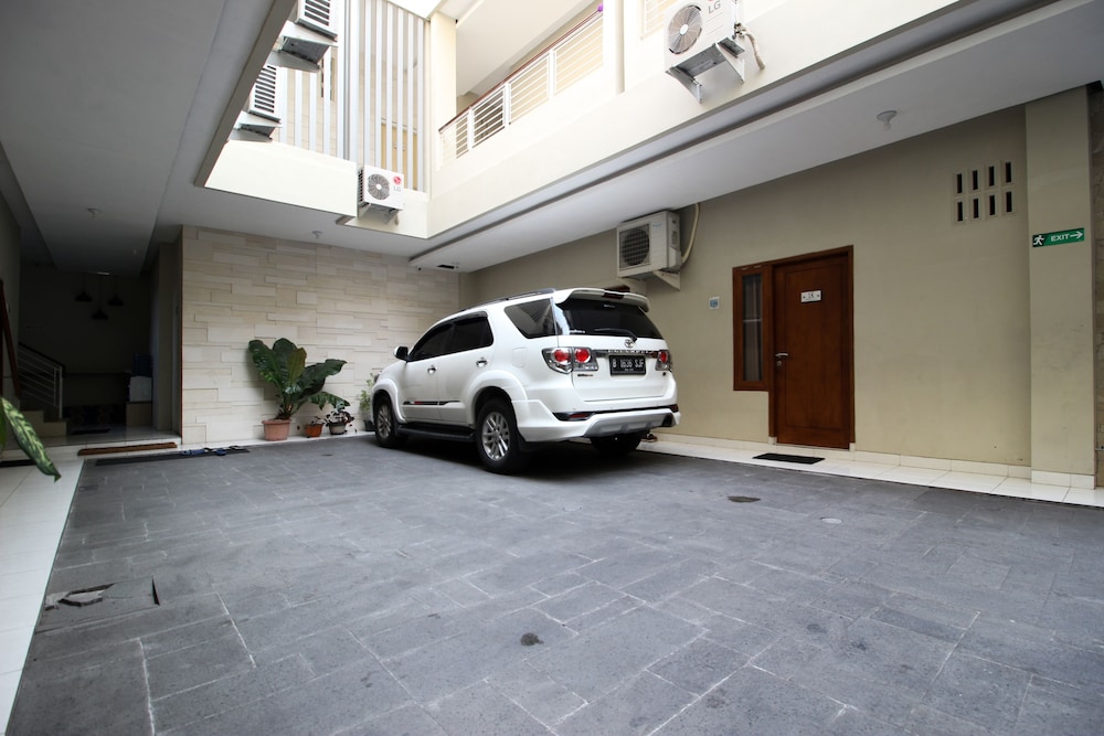 Reddoorz Plus Near Upn Jogjakarta 2 26/32