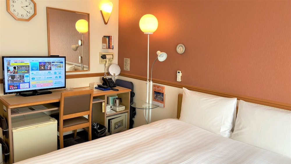 Toyoko Inn Osaka Umeda Higashi 53/70