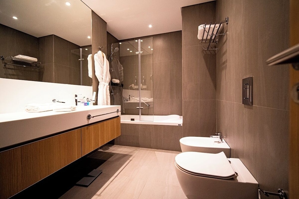 Monot Suites Beirut 44/50