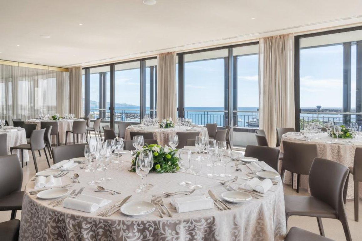 Grand Hotel Acores Atlantico 56/72