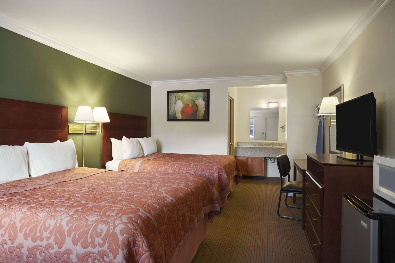 Super 8 by Wyndham Mifflinville Near Bloomsburg 4/11