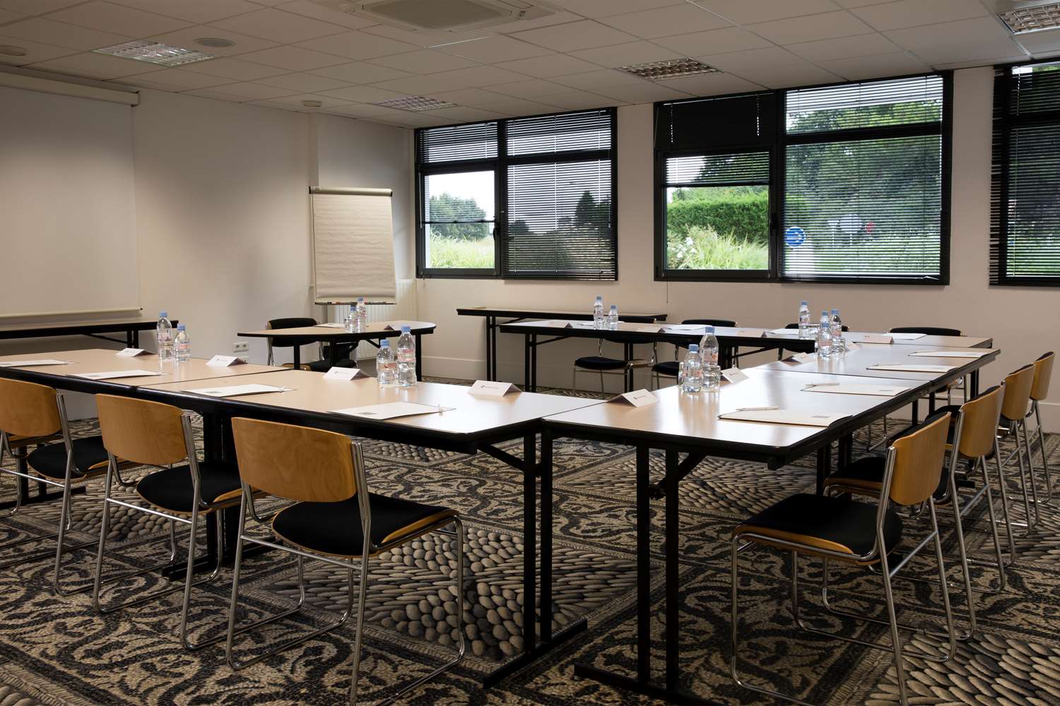 Best Western Plus Hotel Les Rives Du Ter 28/35