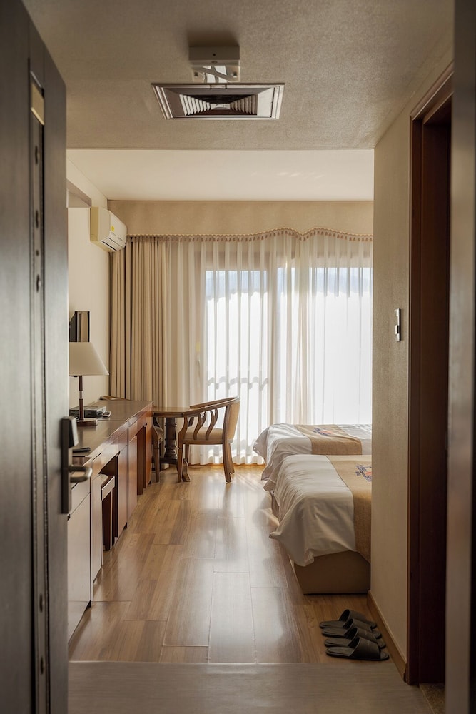 Ocean Grand Hotel Jeju 28/58