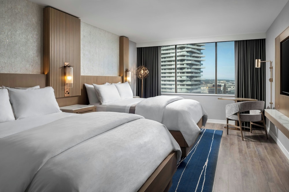 Premium, 2 Queen Beds