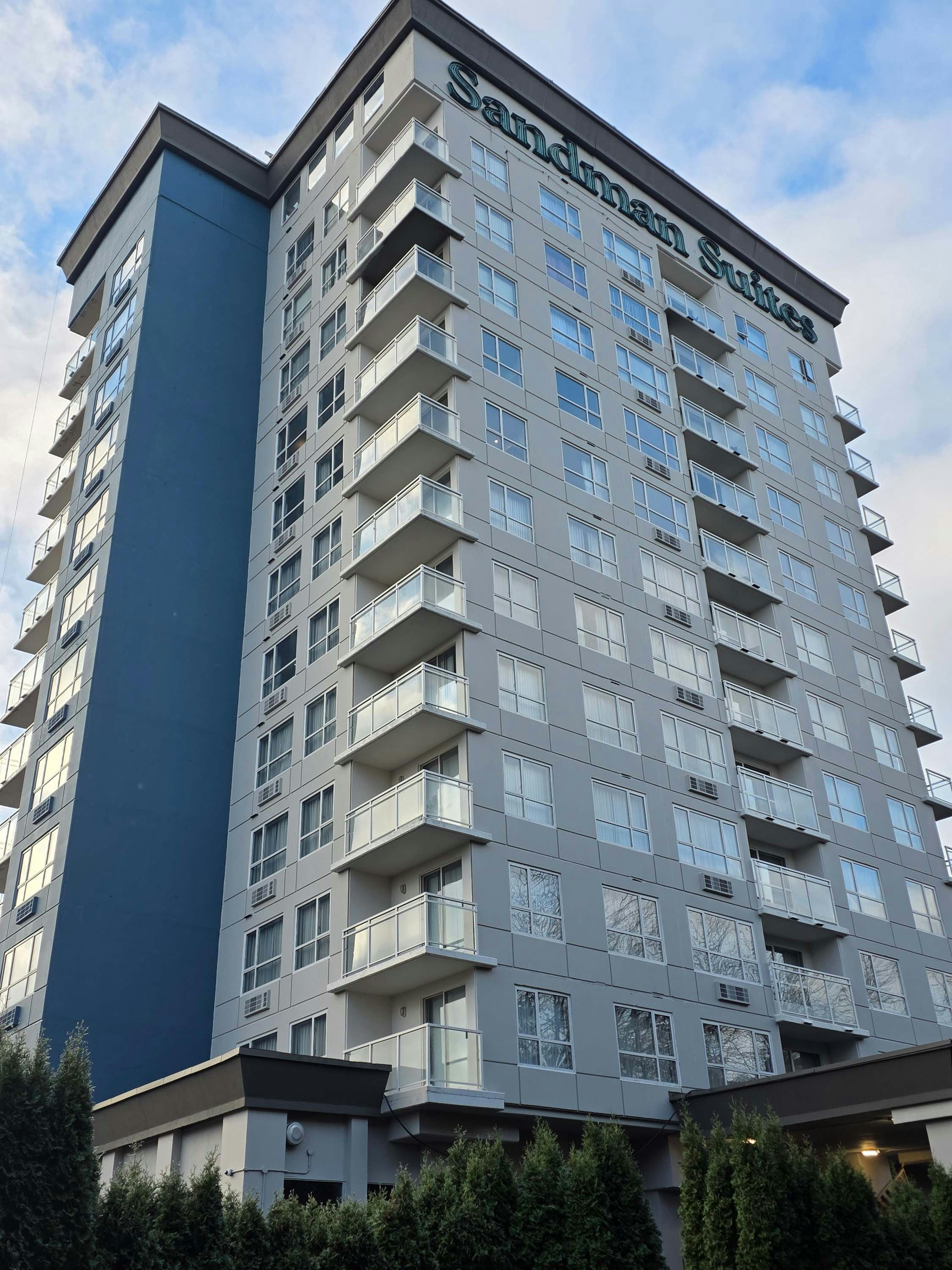 Sandman Suites Surrey Guildford 3/22