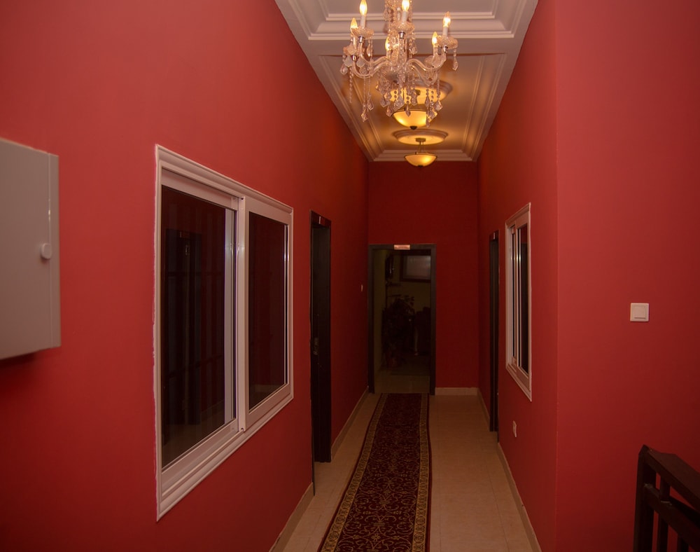 Appiah's Royal Suites 2/45