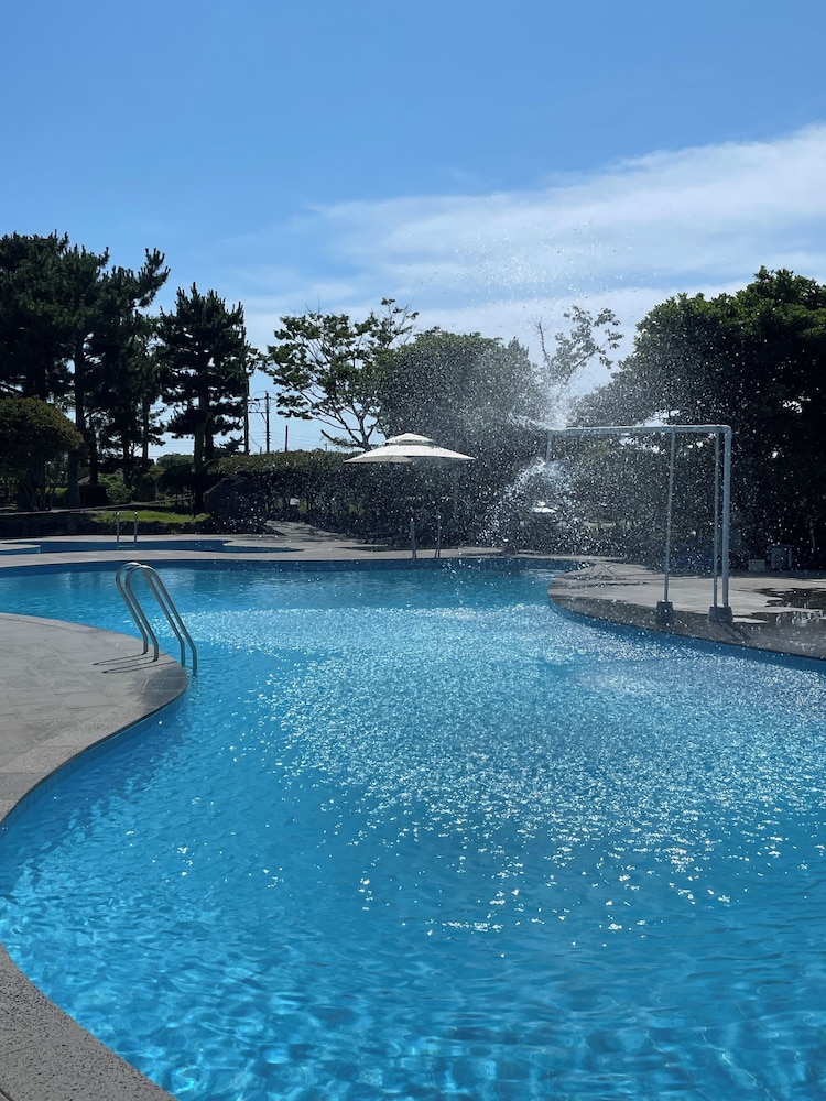 Hallim Resort 34/65