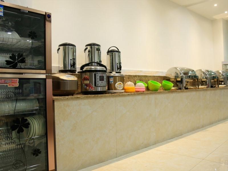 GreenTree Inn Shangrao Yueliangwan Automobile City 14/33
