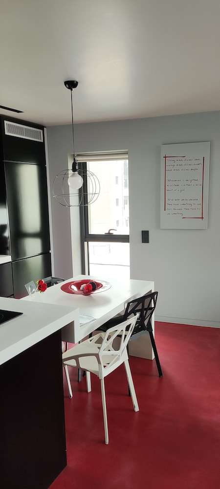 Athina Art Apartments 30/43