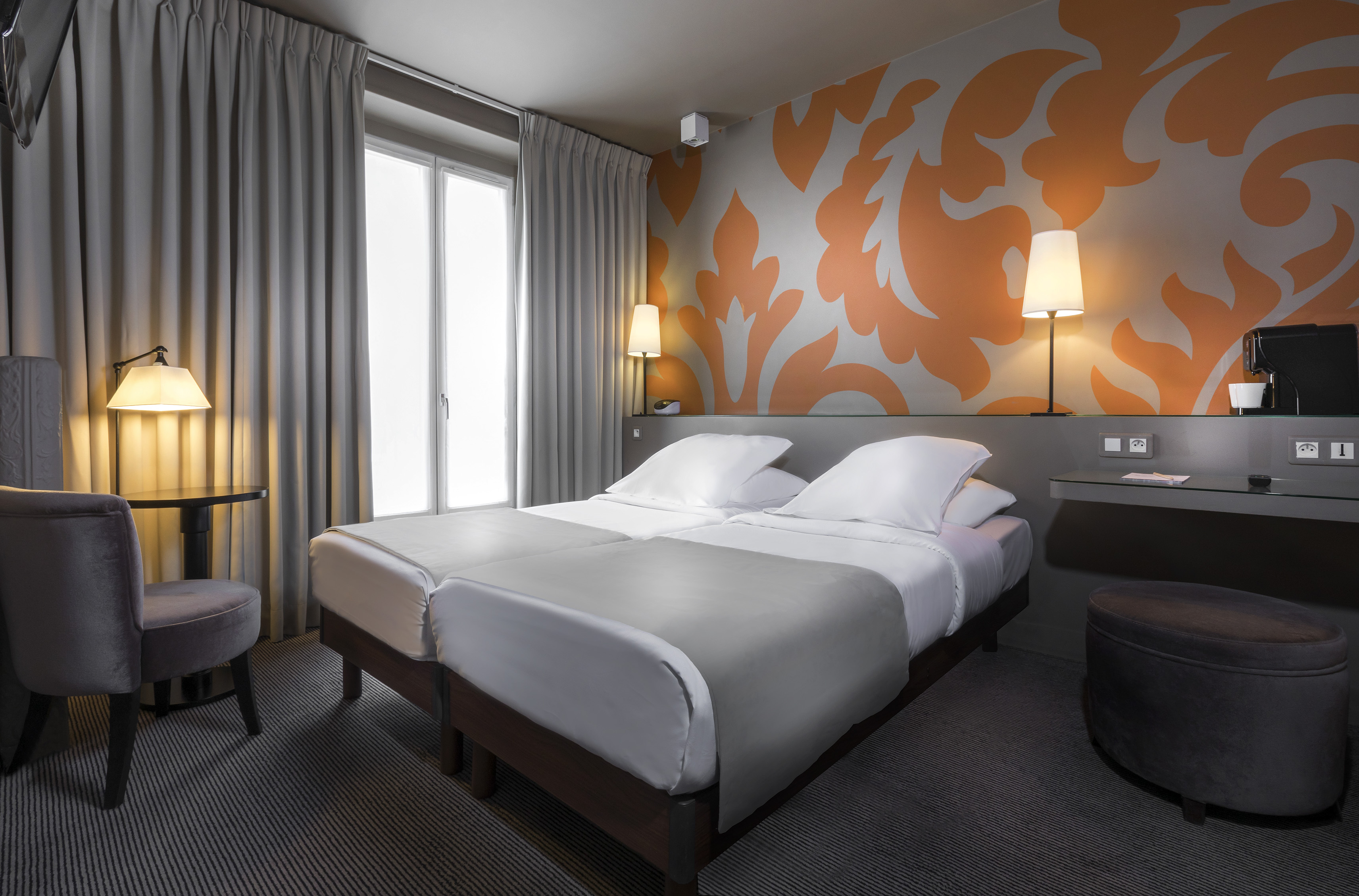 Room, Twin Beds