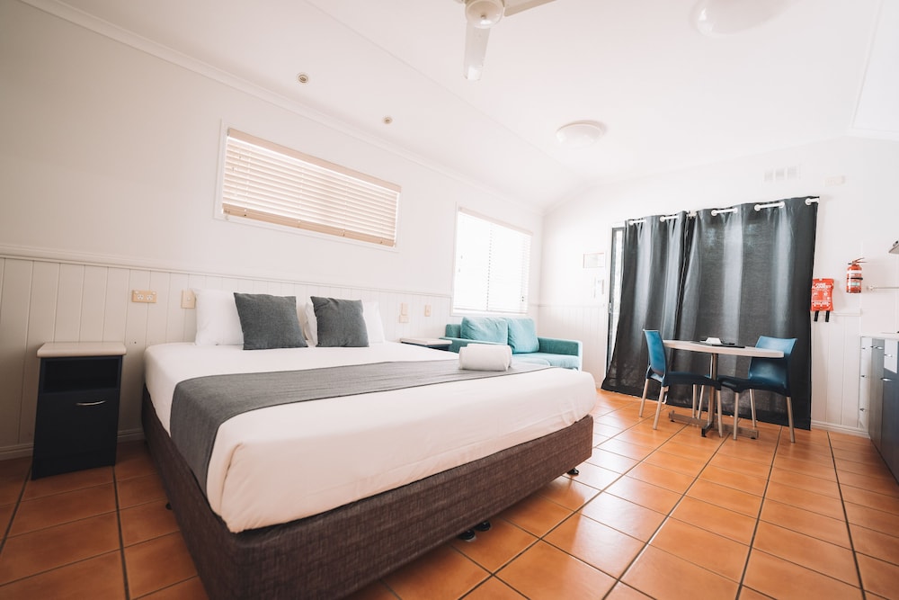 BIG4 Breeze Holiday Park Rainbow Beach 12/47