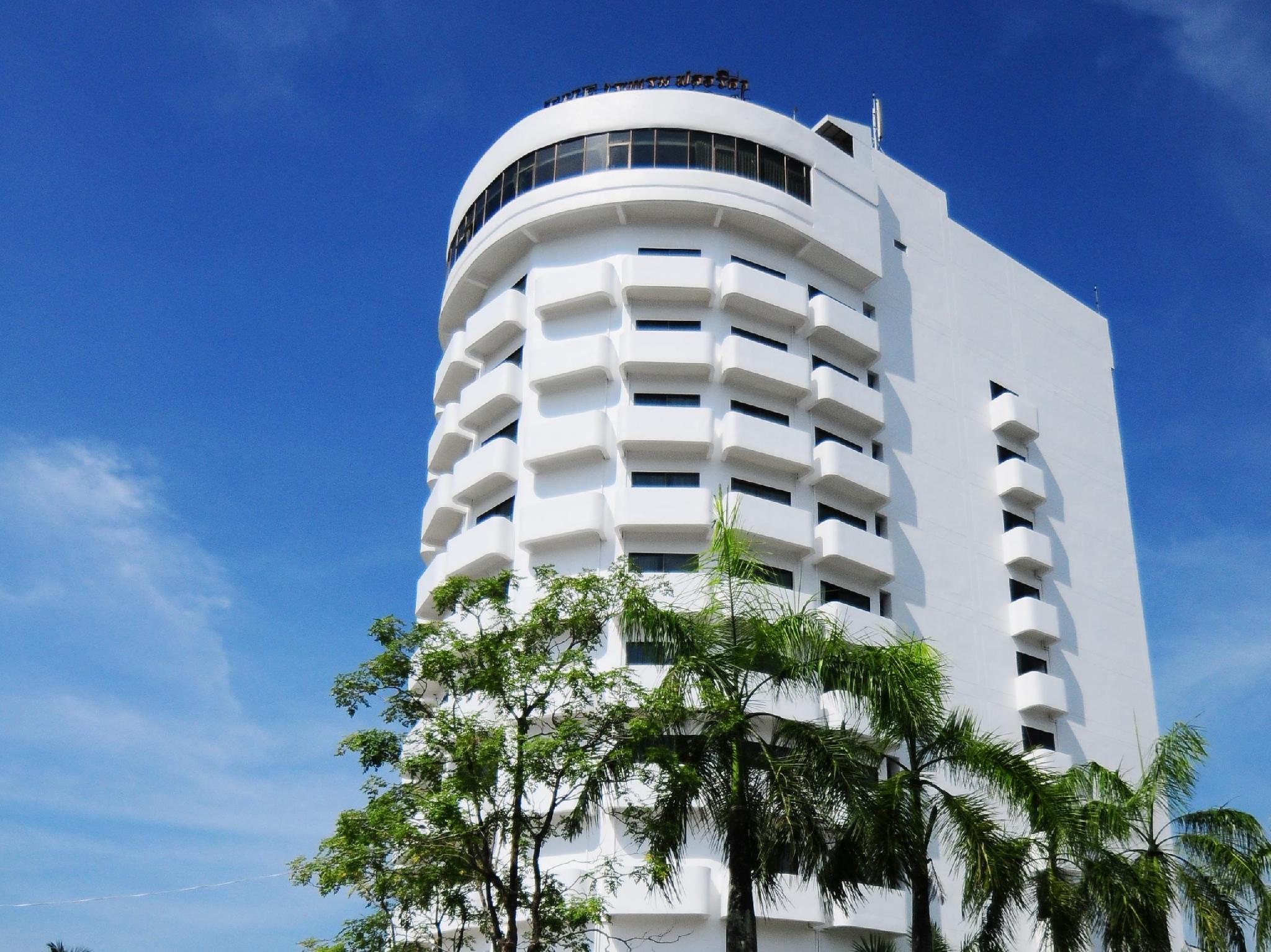Florida Hotel 4/32