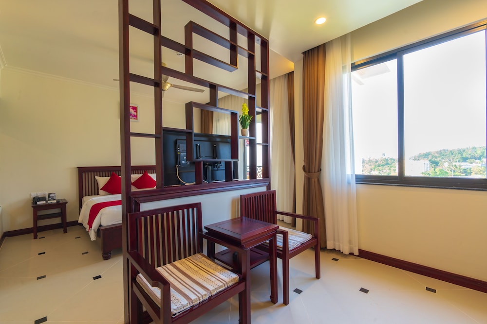 Praha Hotel Phu Quoc 46/66