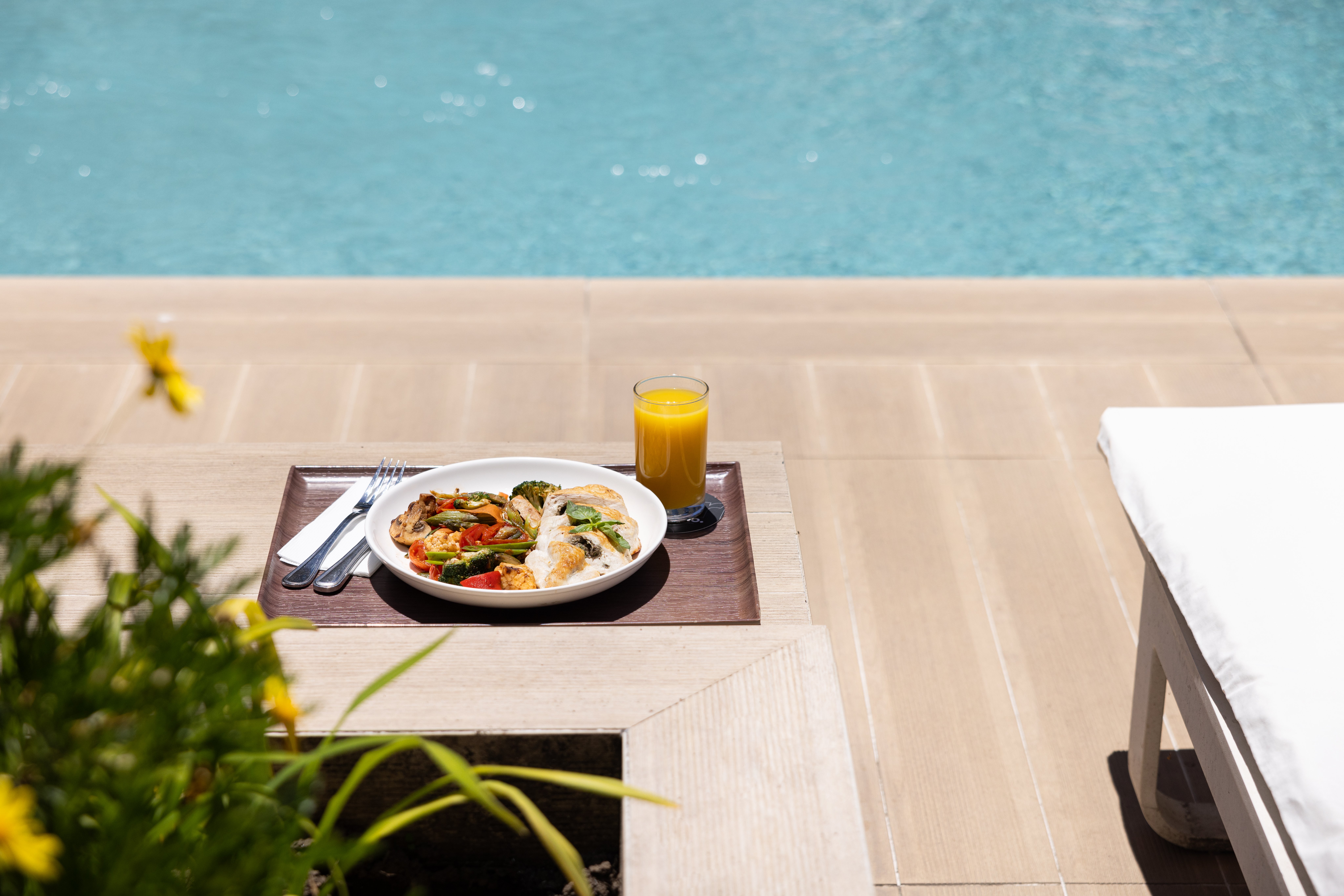 HOLIDAY INN EXPRESS CONCEPCION 54/74