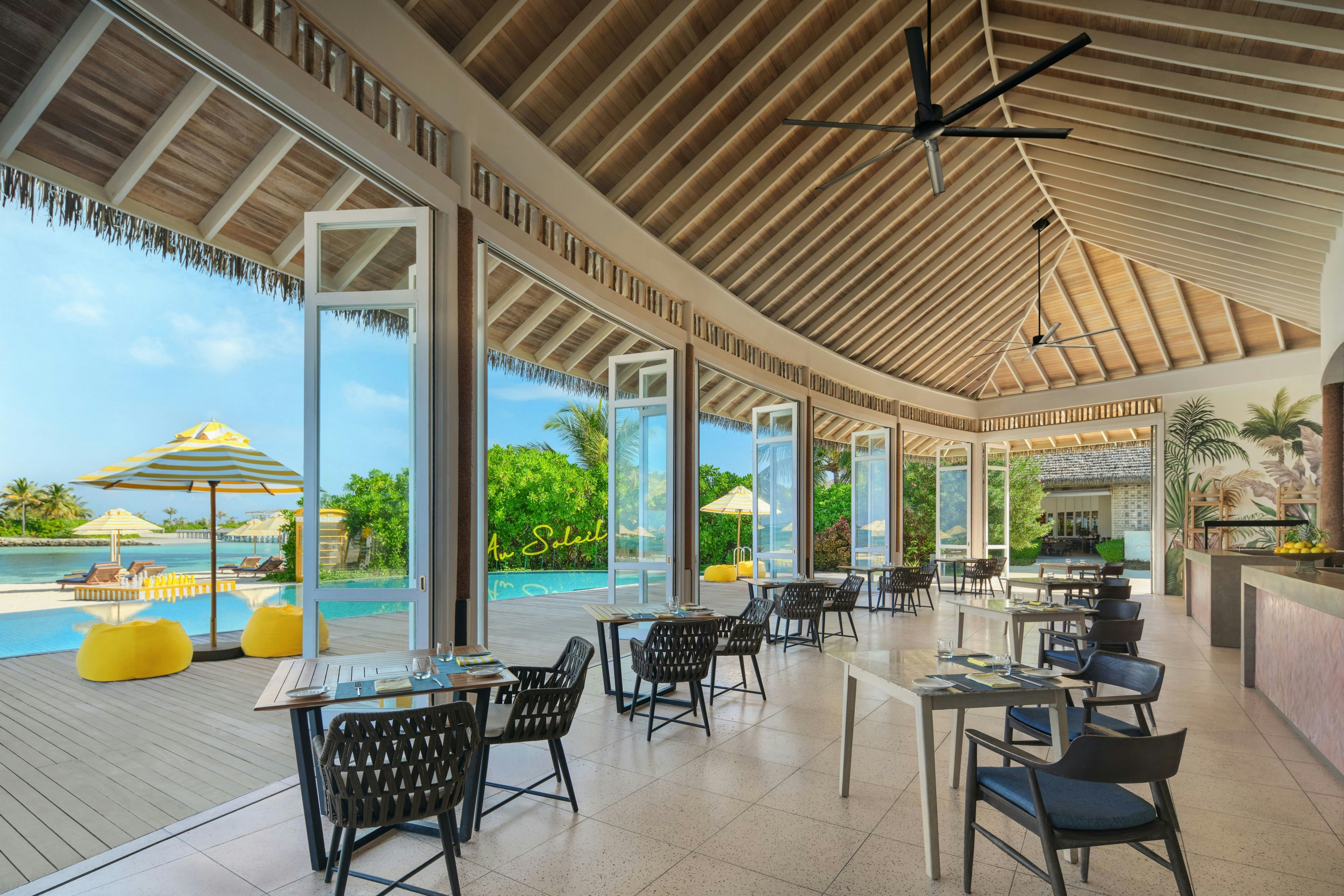 Le Meridien Maldives Resort & Spa 35/41