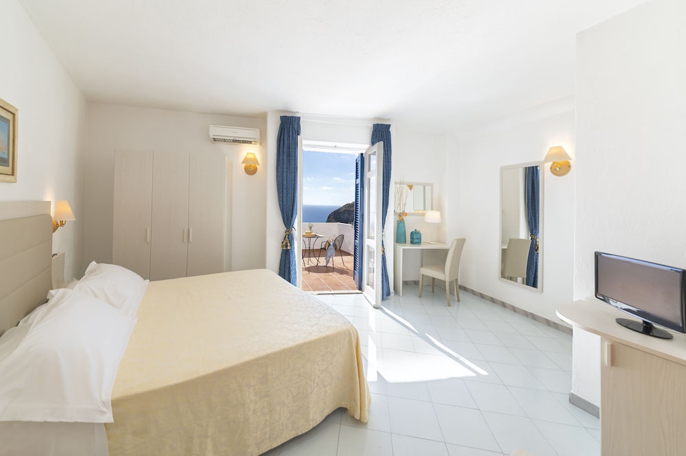 Hotel Grazia Alla Scannella 18/46