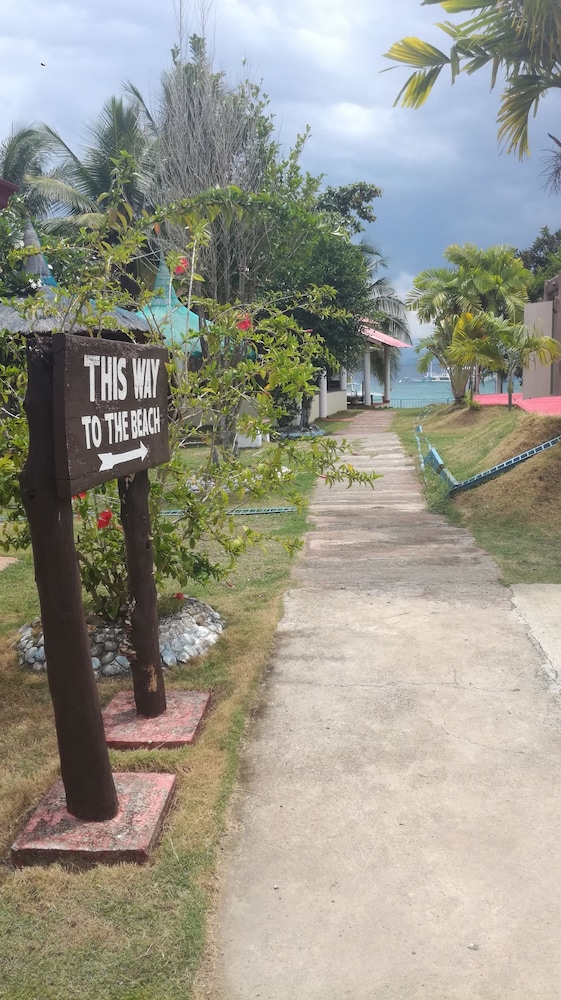 Bonita Oasis Beach Resort 42/60