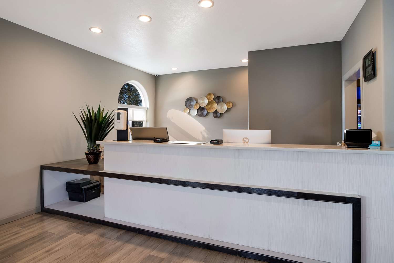 Best Western Grants Inn 1/12