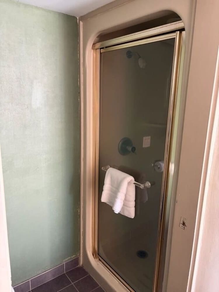 غرفة مفردة بسرير كينج، Phoenix Sky Harbor Airport AZ 4/4