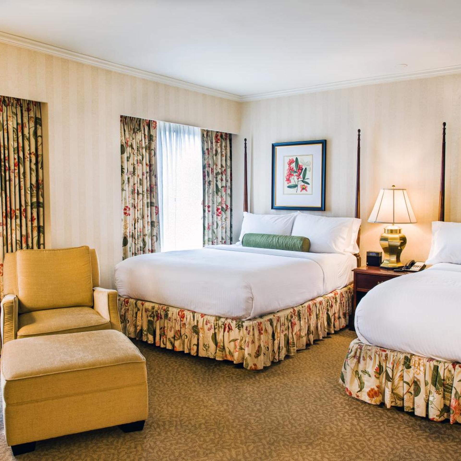 Standard, 2 Queen Beds