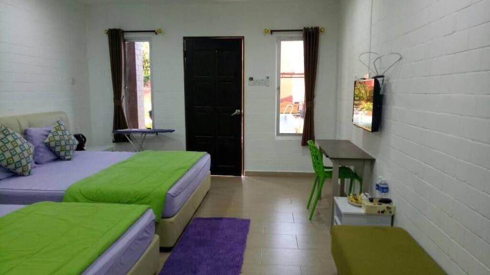 Dlima Beach Inn 36/66